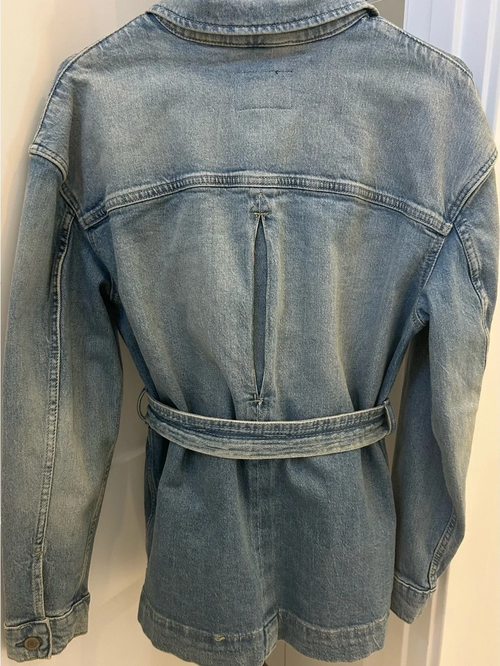 NEW Ralph Lauren Lauren Light  Jean Jacket with Belt and jeans. - Picture 6 of 16